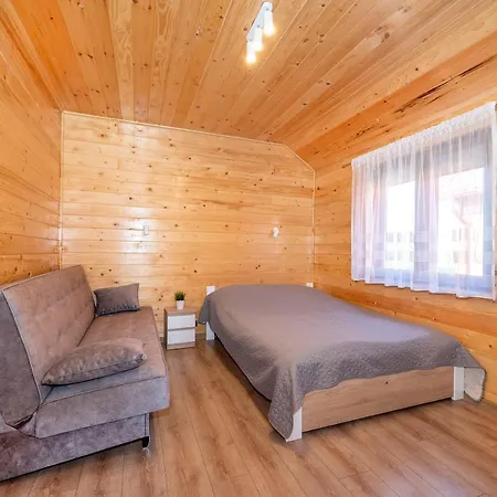 אכסניה Uroczy Zakatek 2 *