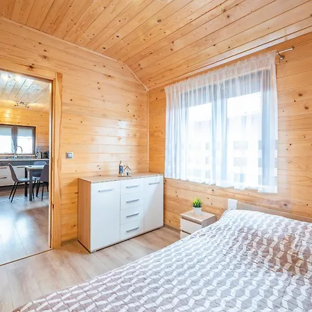 Uroczy Zakatek 2 אכסניה *