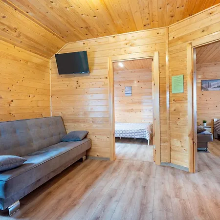 אכסניה Uroczy Zakatek 2 *